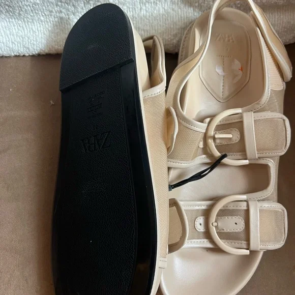 Zara Women’s Beige Double Buckle Slide Sandals - Picture 3 of 3